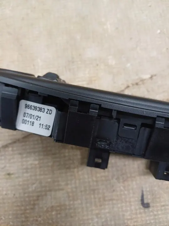 Raam Schakelaar Voor Links Citroen C4 Picasso 6554YH image 3