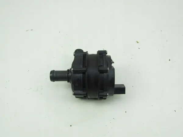 Pompe de liquide de refroidissement Volvo EX30 OEM 31345280 image 3