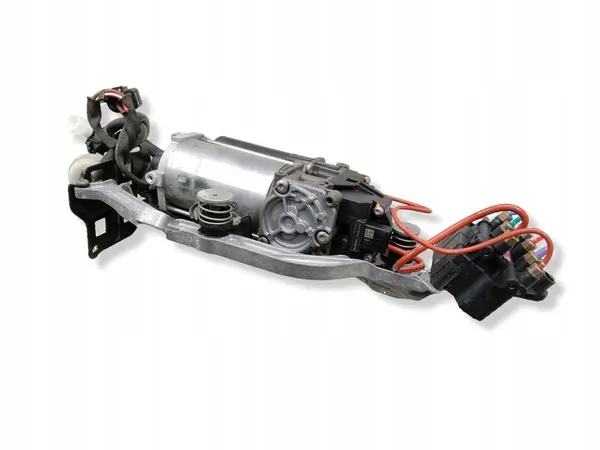 Compressore sospensione pneumatica posteriore Audi E-tron GT 2023 9J1616006D image 7