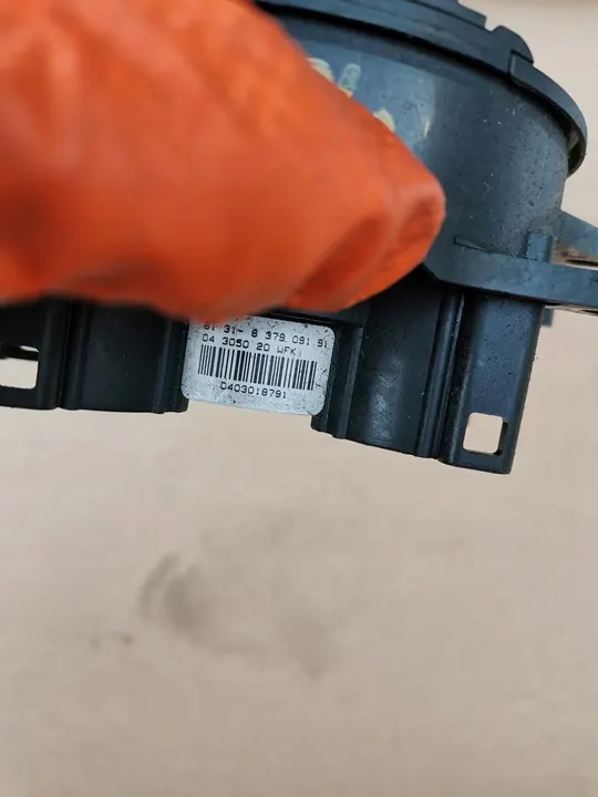 BMW e46 M3 återvinningsband 8379091.91 image 2