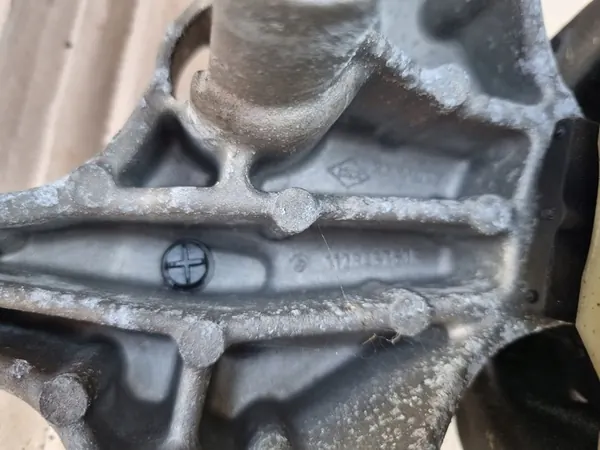 Supporto motore Renault 112107673R image 3