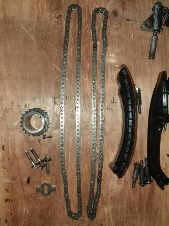 Cadena de distribución Nissan OE usada para Navara Pathfinder image 3