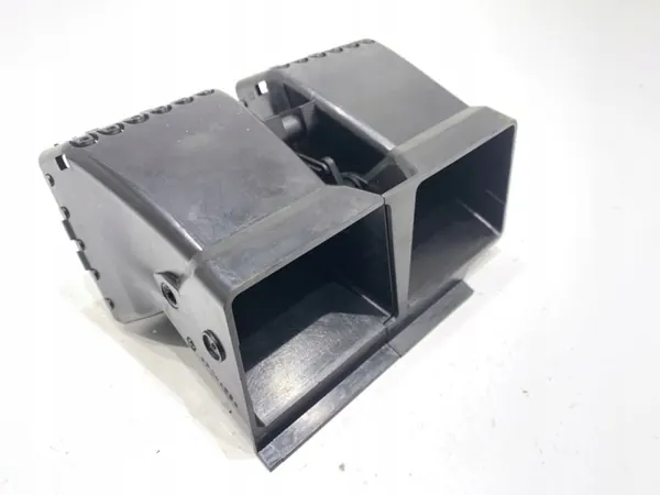 OEM A1668300554 achter ventilatierooster voor Mercedes W166 SUV image 3
