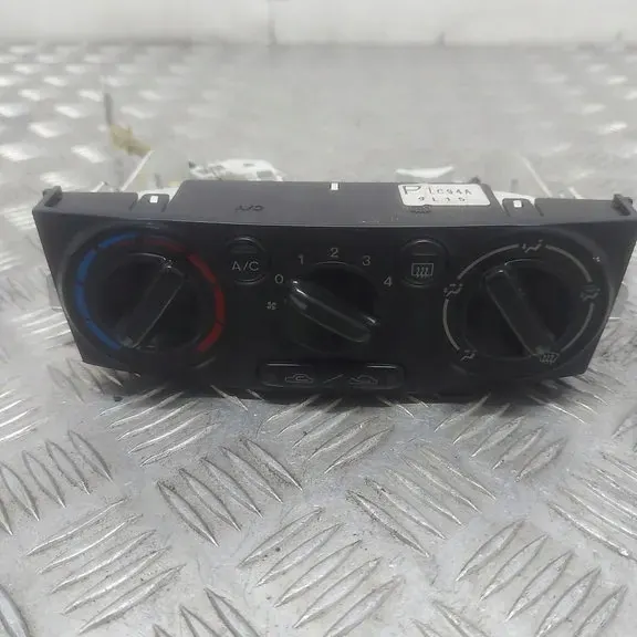 Módulo de aquecimento autônomo MAZDA MPV II (LW) PLC94A9L15 image 2