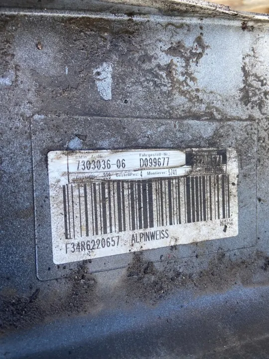 BMW F34 GT Seitenschweller Set OEM NC BMW F34 image 4