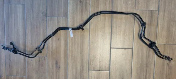 Porsche 911 991 Kraftstoffleitung OEM 99120103504 image 2