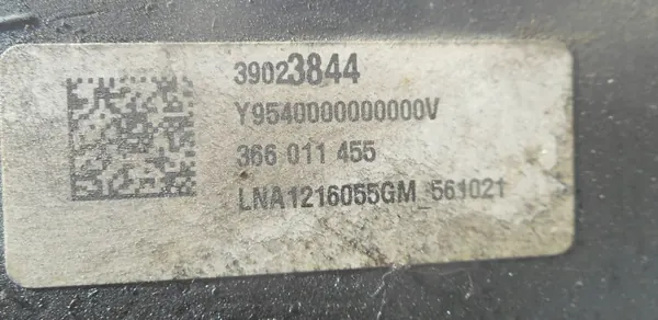 Tanque AdBlue Opel Zafira C OEM 39023844 - Usado image 4
