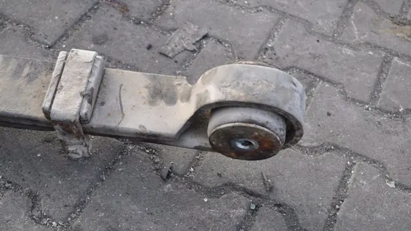 Iveco Stralis 420 achterveer OEM 232987 image 5
