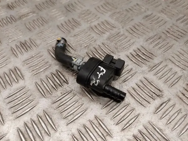 Pompe à eau Audi Q3 OEM 06H906517AE - Occasion image 2