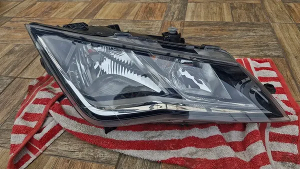 Farol LED direito SEAT LEON 3 III 5F LIFT 17-20 OEM 5F1941016B image 2