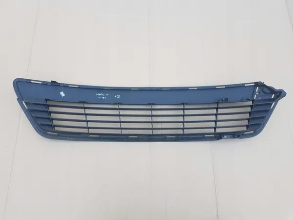 Griglia paraurti anteriore Yaris III image 3