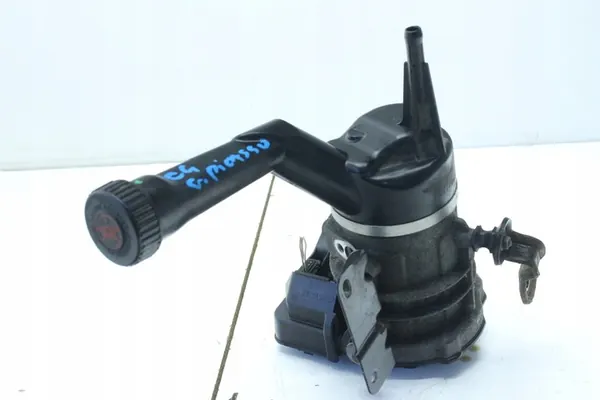 Servostyrningspump Citroen C4 Grand Picasso I 1.6 VTI image 4