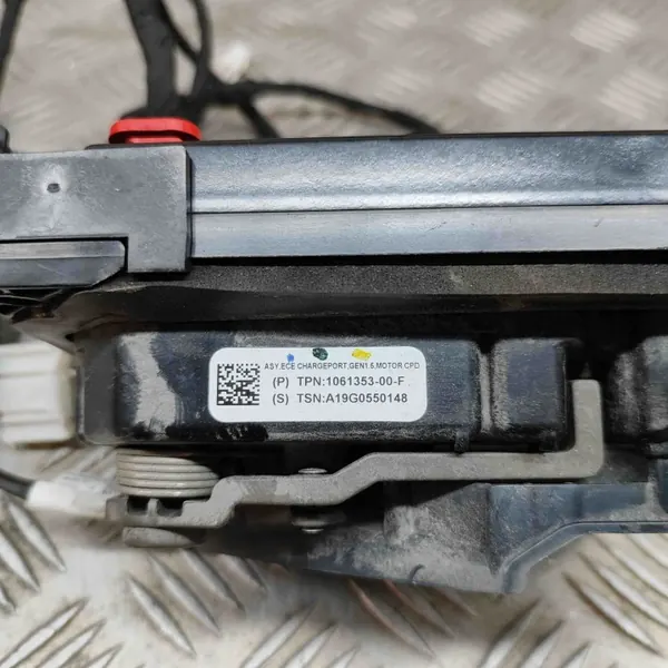 Tesla Model X batteriladdningskabel OEM 106135300F image 7