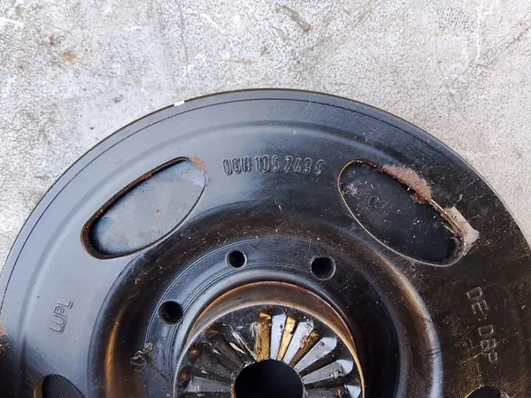 Polia do virabrequim VW Audi 1.8 TSI BZB image 2