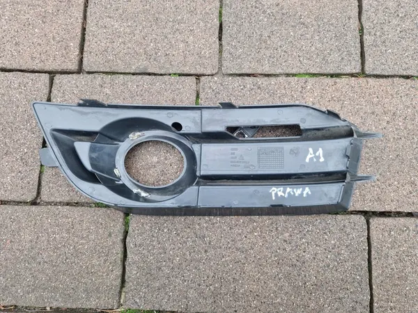 Rejilla de parachoques delantero derecha AUDI A1 8X Cromada 8X0807682A image 4