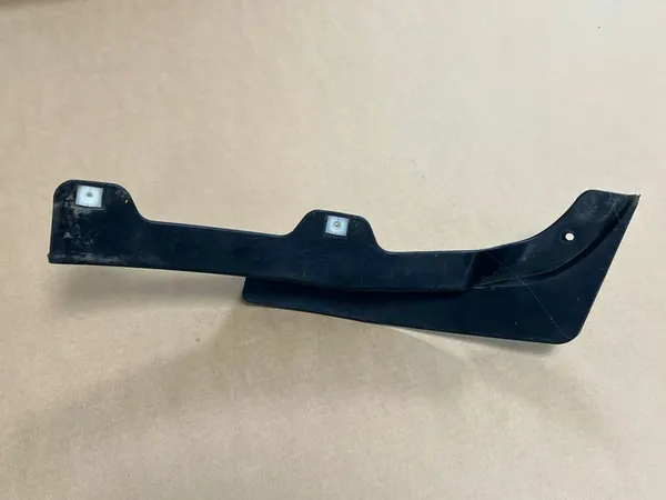 AUDI Q5 8R Front Right Wheel Arch Spoiler 8R0853888B image 3