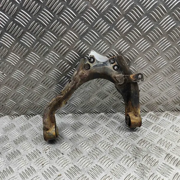 Isuzu D-Max 2014 Braccio di controllo anteriore sinistro OEM image 2