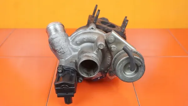 Peugeot 3008 1.6 THP Turbocharger V762045580 image 4