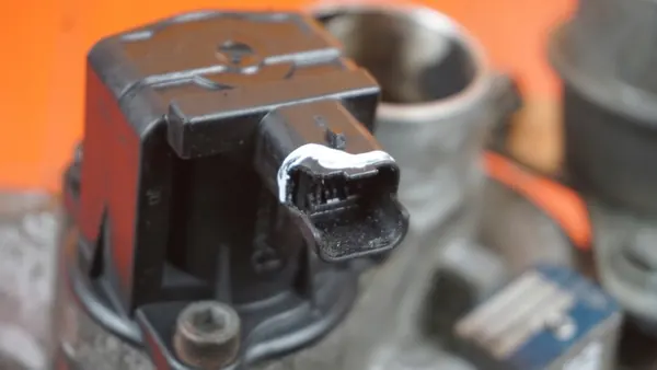 Peugeot 3008 1.6 THP Turbocharger V762045580 image 6