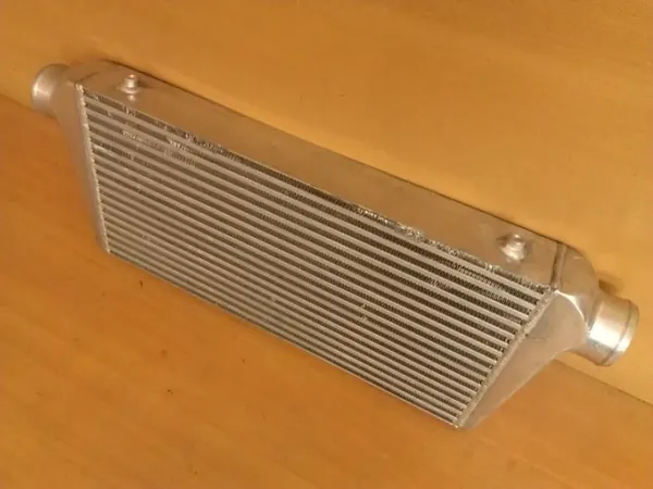 Intercooler OEM 700001003 60x30x7,5cm image 3