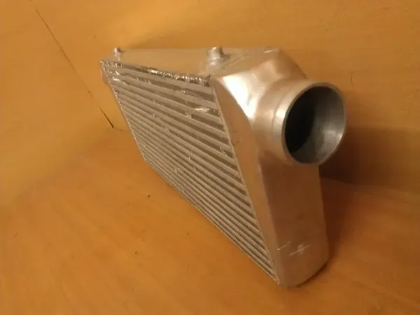 Intercooler OEM 700001003 60x30x7,5cm image 4