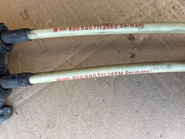 Pommeau de levier de vitesse OEM 6Q0711061 VW Polo 9N image 5