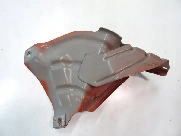 Opel Mokka Front Fender Bracket image 2