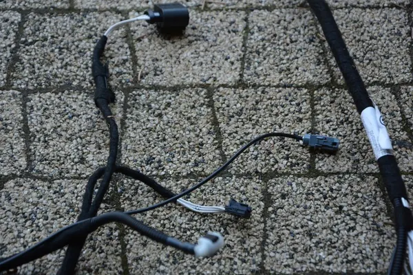 Sähkökytkin Takaluukku Passat B7 3AF971148K image 4