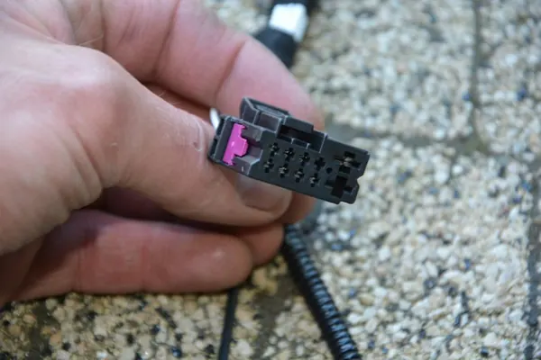 Sähkökytkin Takaluukku Passat B7 3AF971148K image 6