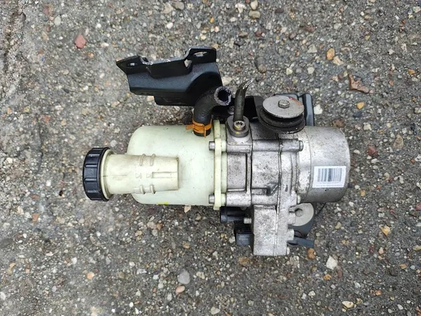 Bomba de direção assistida DACIA LOGAN MCV I FL 08 8200963686 image 3