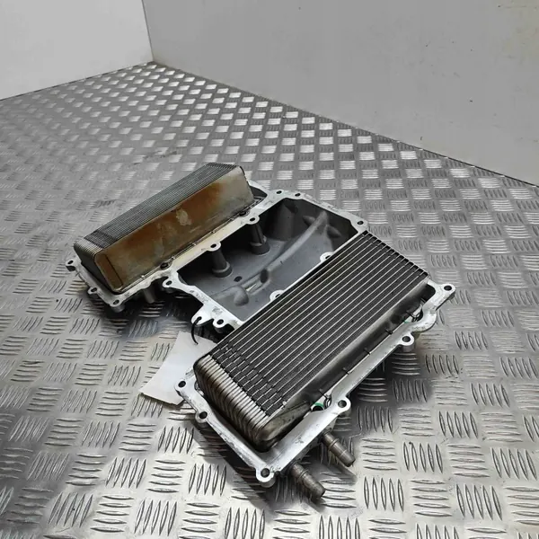 Colector de admisión Jaguar OEM DX239424AC F-TYPE image 8