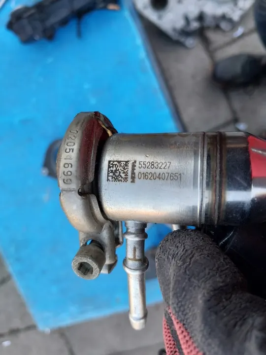 Inyector AdBlue Alfa Romeo Stelvio 2.2D OEM 55283227 image 4