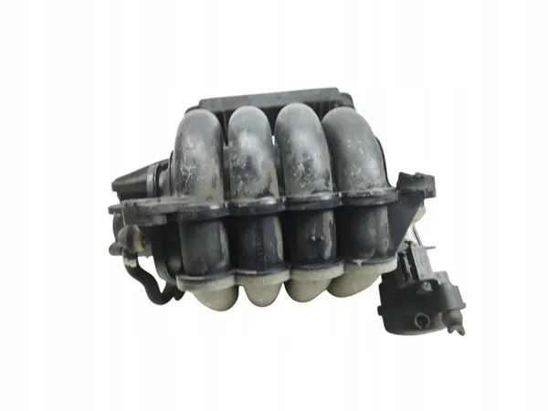 Ansaugkrümmer VW Passat B5 Lift 2.0 8V AZM 06B133200D image 2