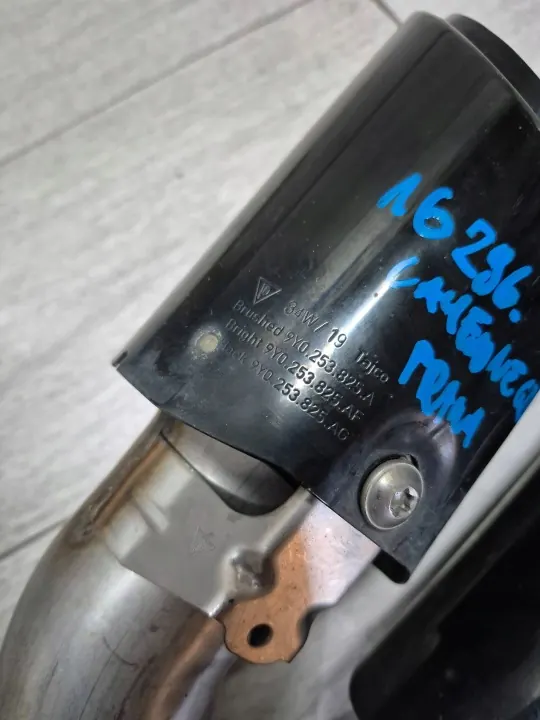 OEM 9Y0253825AG Porsche Cayenne Tubo de Escape Trasero image 5