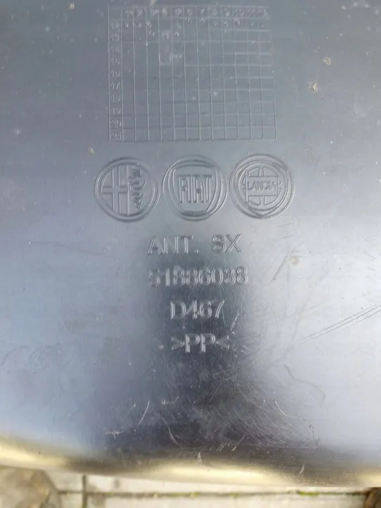 FIAT 500 L Front Left Wheel Arch OEM 51886038 image 3