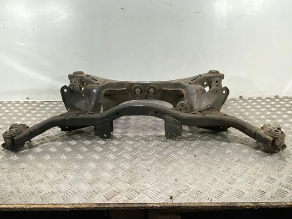Molas traseiras Subaru OEM FBZ20566 - Usadas image 3