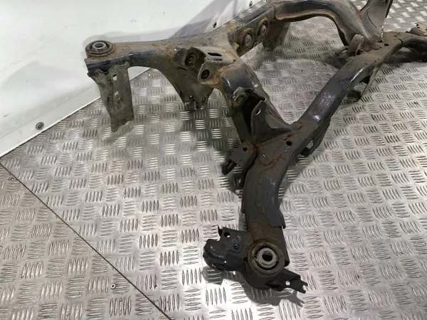 Molas traseiras Subaru OEM FBZ20566 - Usadas image 9