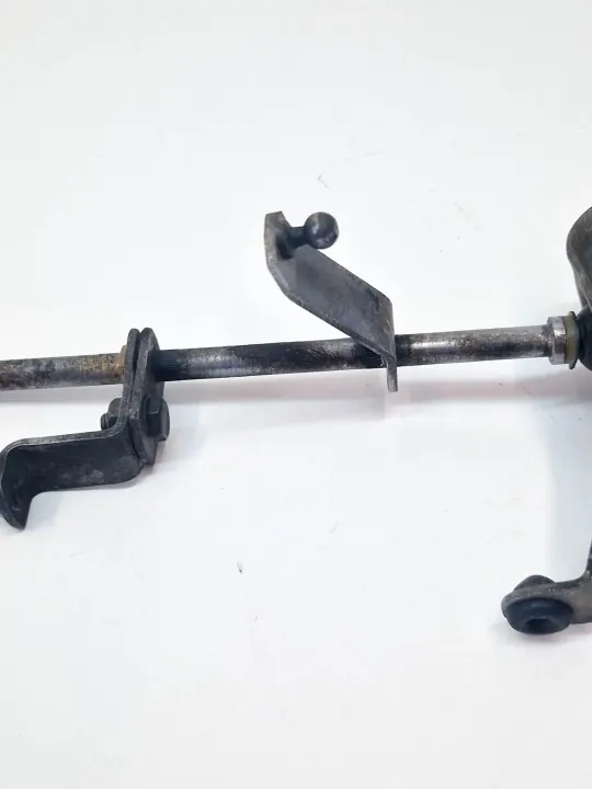 Gaskoppeling OEM 1073000025 voor Mercedes-Benz SL R107 image 3