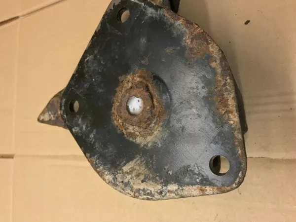 Mittelwandhalterung OEM nera für VW Passat B3 image 5