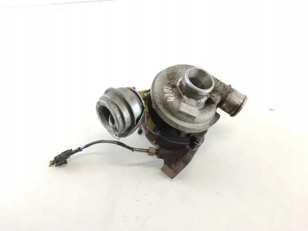 Turbo usado OEM 282012A701 para Hyundai i30 1.6L image 2