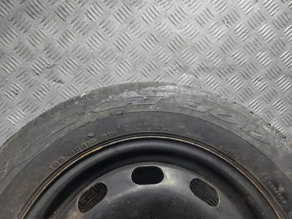 Roue de secours 5x100 195/65R15 Golf IV Octavia I Leon I image 3