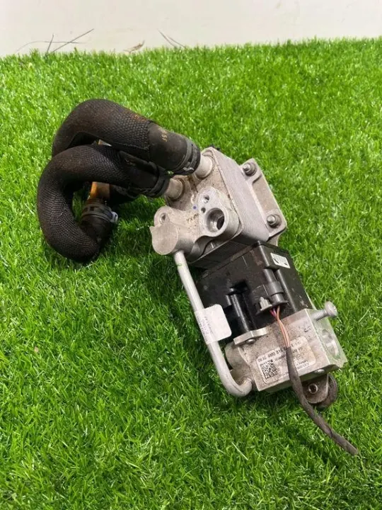 Porsche AC-kylarventil OEM 4M2816112G Begagnad image 4