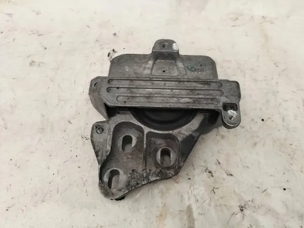 Mercedes-Benz A W177 AMG 2.0T Engine Mount A2472403200 image 5