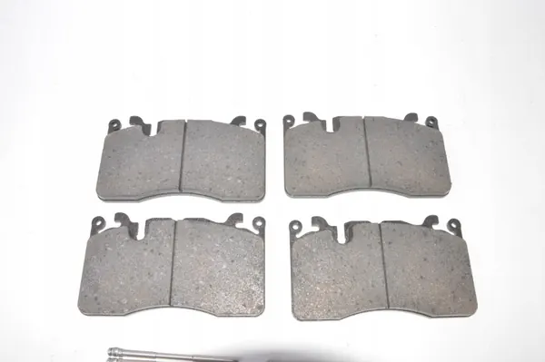 McLaren 702s Bremsbeläge hinten - Gebrauchtes OEM image 6