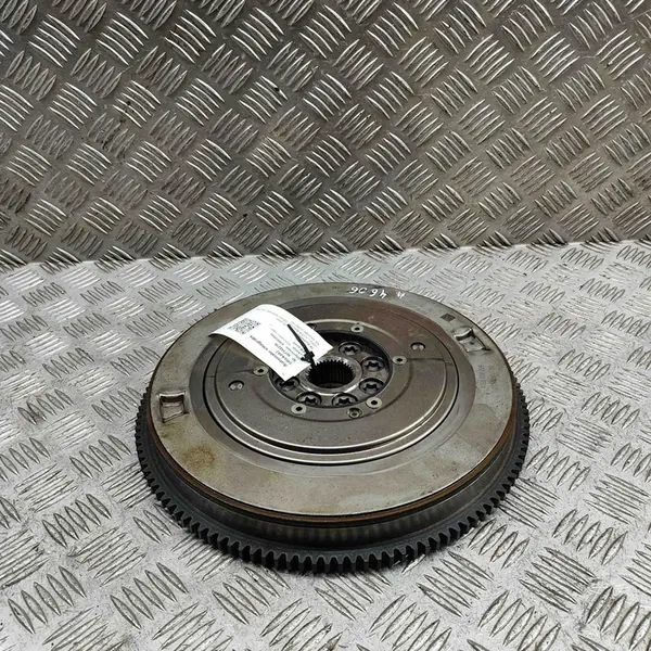 BMW X5 G05 2019 Flywheel image 3