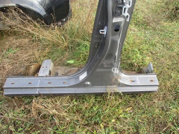 Linker Mittelpfosten OEM Hyundai I30 HB 9A 07-12R image 4