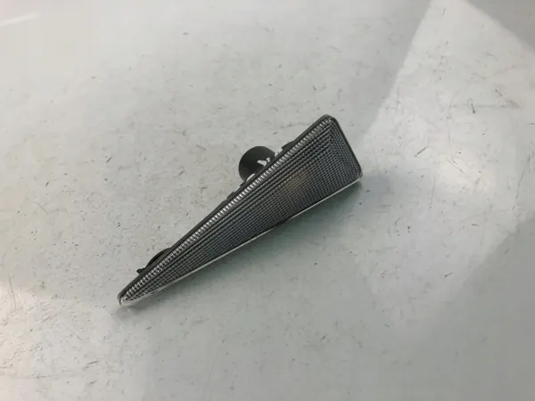 OEM 18089969 Pisca Dianteiro Esquerdo Renault image 2