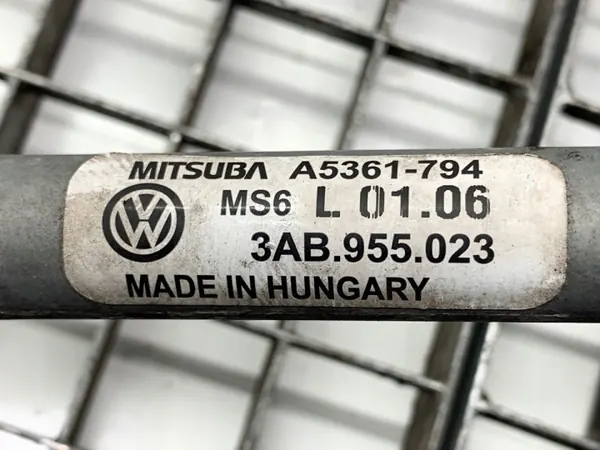 OEM 3AB955023 Etupyyhkimen mekanismi VW Passat B7:lle image 5