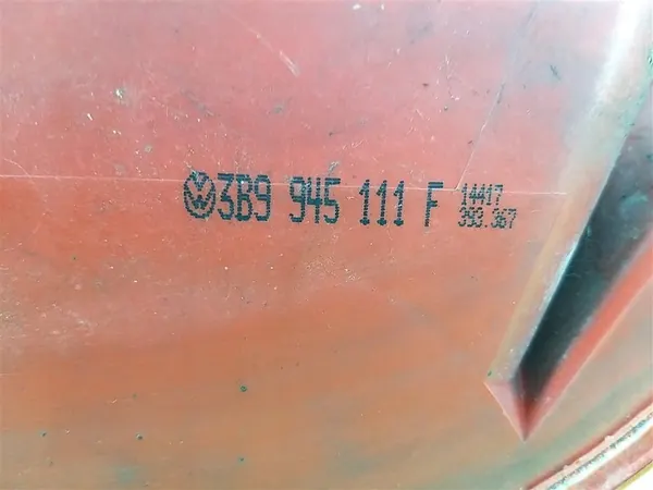 Lámpara trasera derecha VW Passat B5 Kombi 1996-2000 SWF image 6