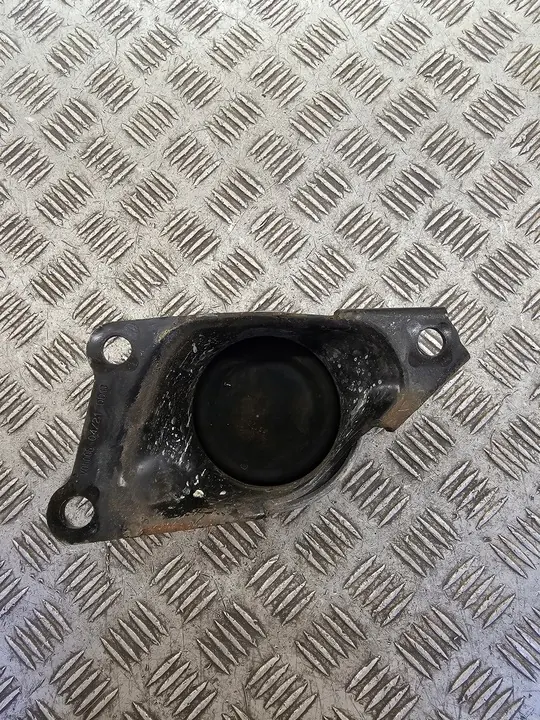 VW T5 T6 Engine Mount 7H0199256H image 3